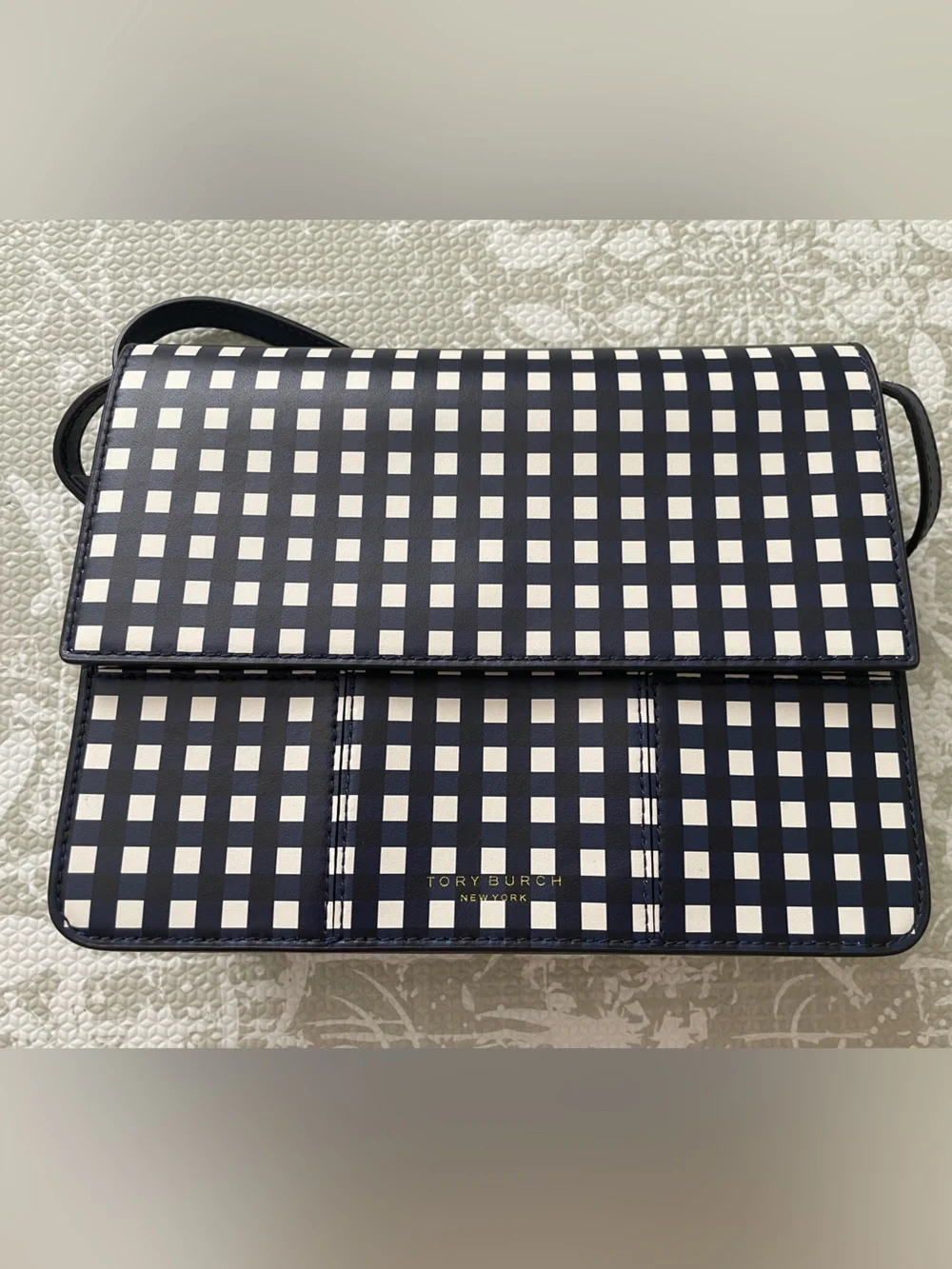 NWT Tory Burch Gingham Crossbody with Gold Logo